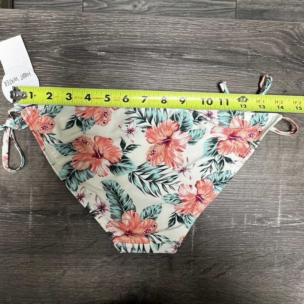 NWT Hot Water String Bikini Bottoms Jrs Medium fits Small Wild Flower Side Tie - Picture 8 of 9